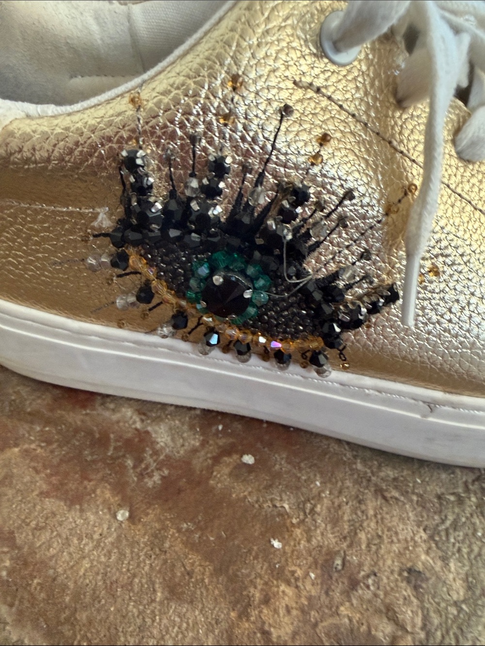 ⭐️Kurt Geiger Laney Eye  Gold Leather sneakers⭐️ - Picture 5 of 11
